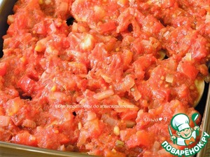 Закуска из яиц в красном соусе