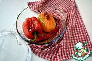 Запеченные перцы с соусом тоннато Запеченные перцы с соусом тоннато