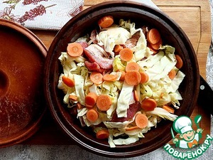 Запечённая пряная индейка с молодой капустой